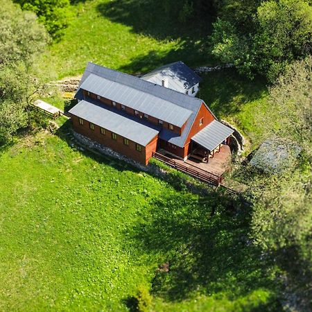 Roubenka U 2 Pratel Villa Pec pod Snezkou Bilik gambar