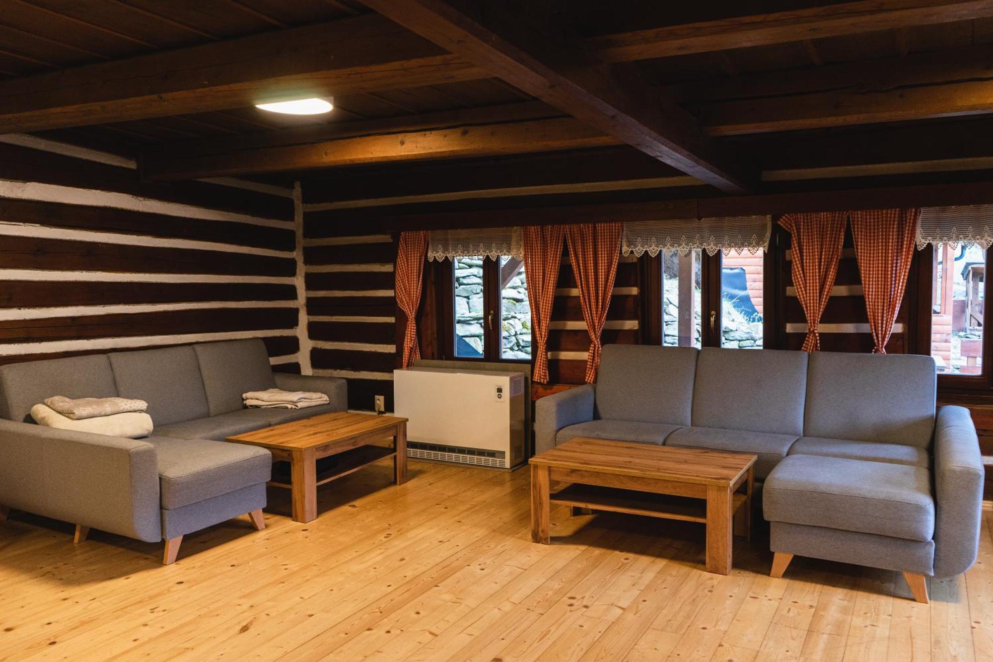 Roubenka U 2 Pratel Villa Pec pod Snezkou Luaran gambar